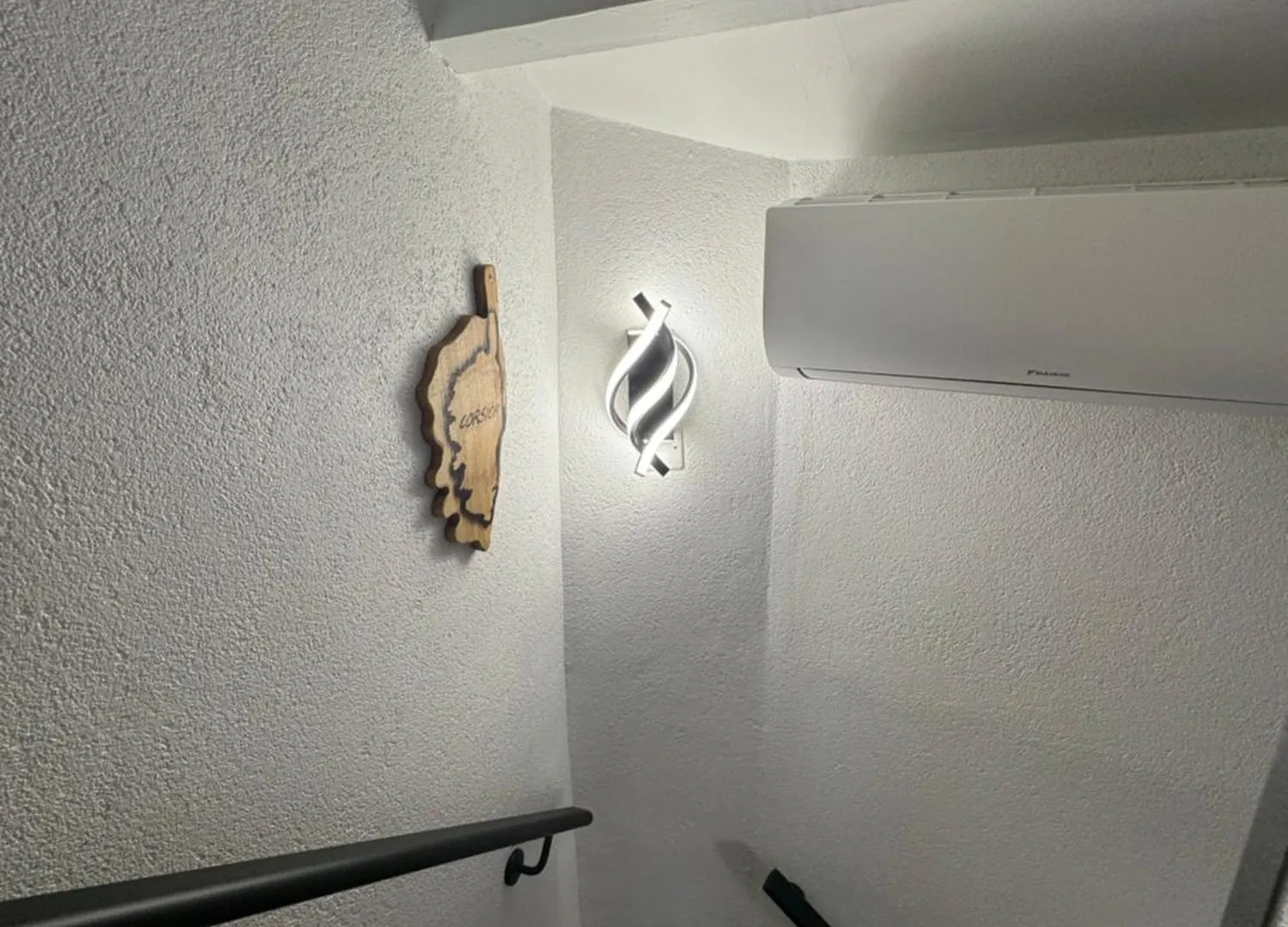 Duplex Proche Port De نيس شقة